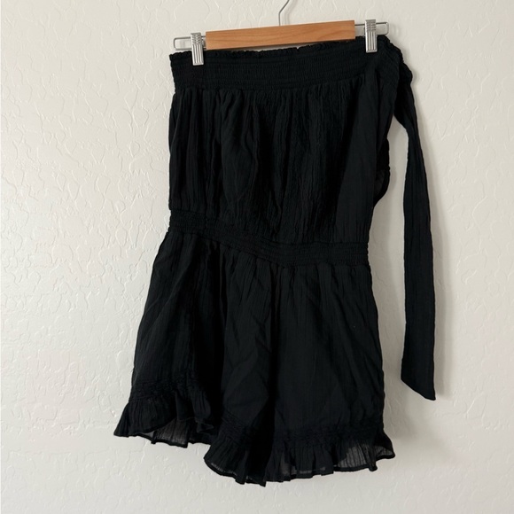 Black romper - Picture 2 of 4